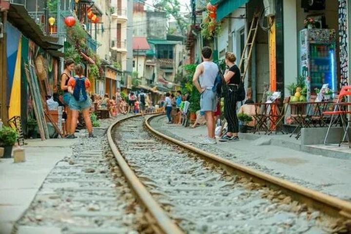 Chuyên gia Hotspot Matrix phân tích: Quẹt thẻ cực chất, chạm ngay và marketing video_Phân phối video đa kênh