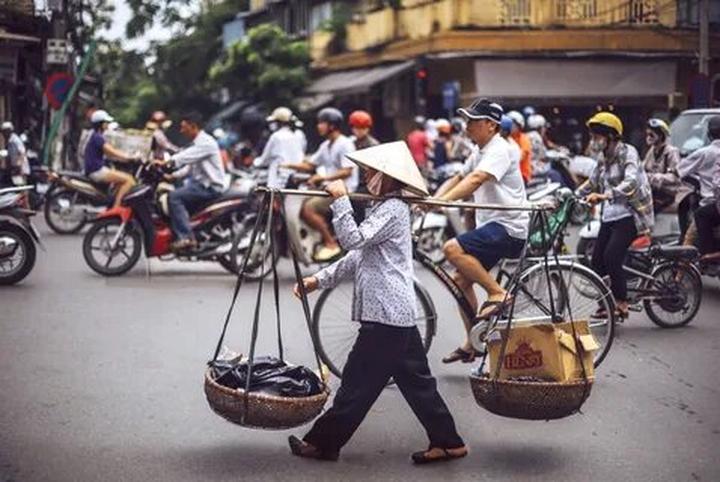 Từ
